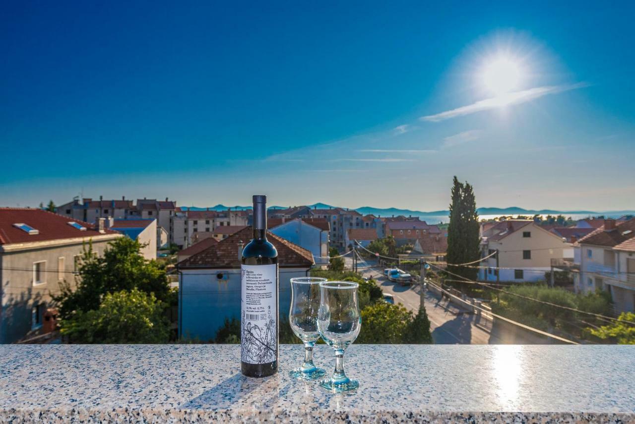Apartments Luky Zadar Exteriör bild